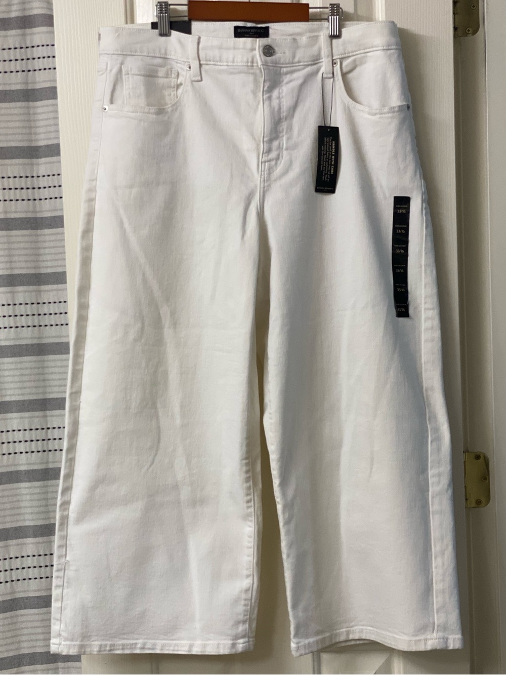 Banana Republic Factory Vintage Stretch High-Rise Wide-Leg Crop Jean Size 33/16